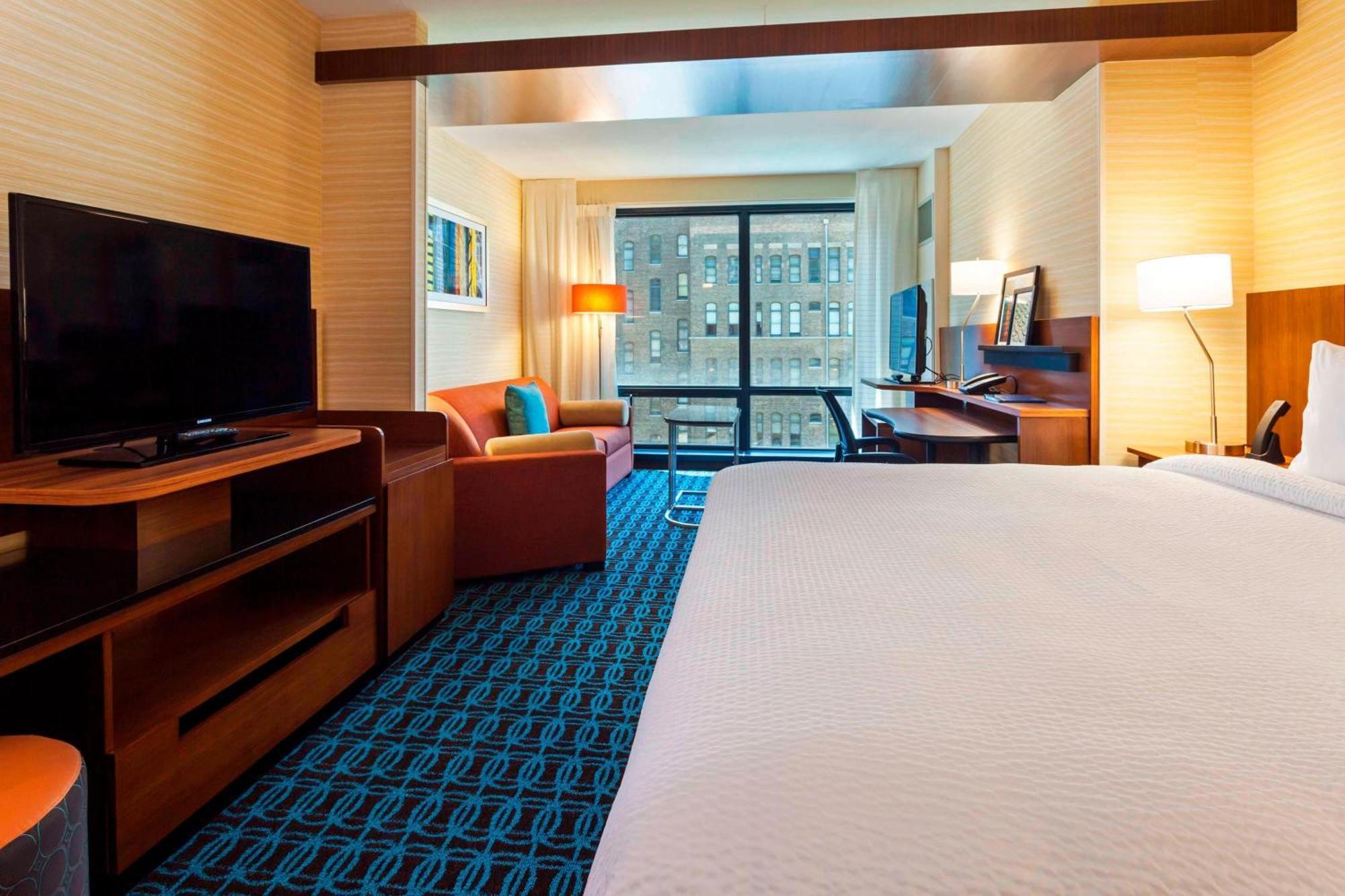 Fairfield Inn And Suites Chicago Downtown-River North Zewnętrze zdjęcie
