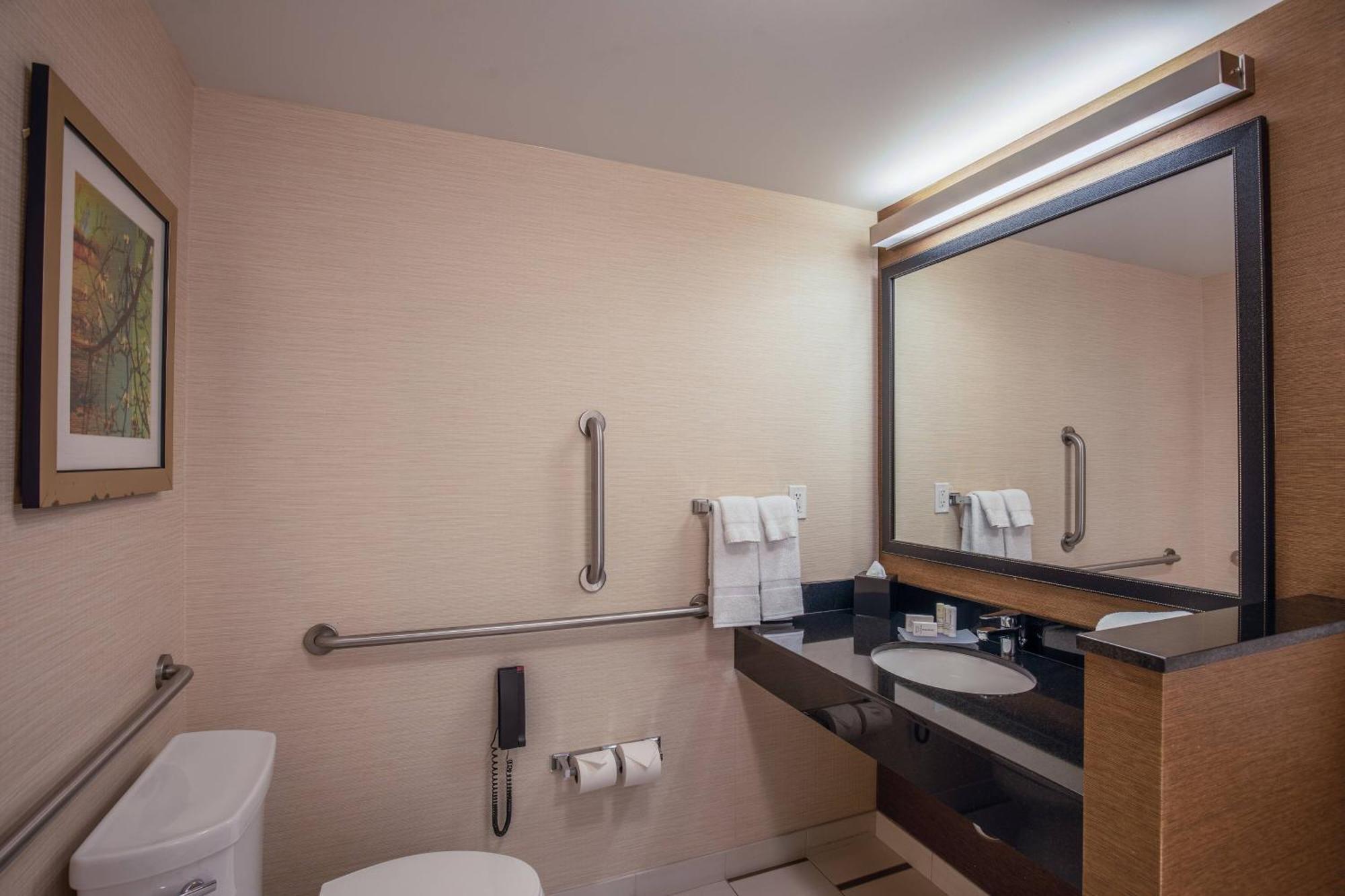 Fairfield Inn And Suites Chicago Downtown-River North Zewnętrze zdjęcie